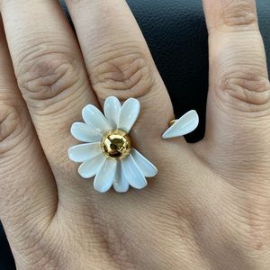Kate Spade Daisy Ring